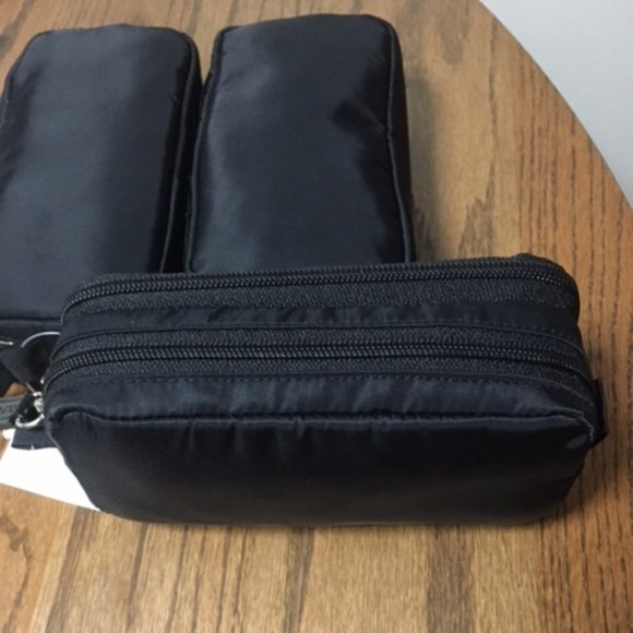 Old Navy Cosmetic/Make up Bags (3) NWT Great for Teenagers - Picture 5 of 5